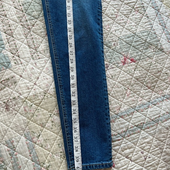 Frank & Oak The High Rise Kim Slim Fit Jean in Medium Indigo Size 28 - Picture 11 of 14